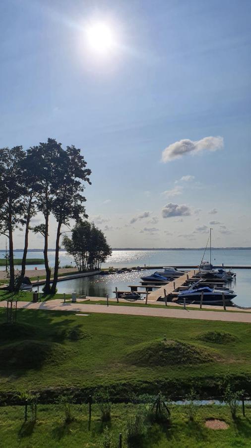 Apartament Nautica Resort Q4Apartments Gizycko Bagian luar foto